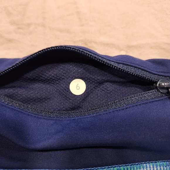 Lululemon speed short 2.5" - Picture 4 of 5